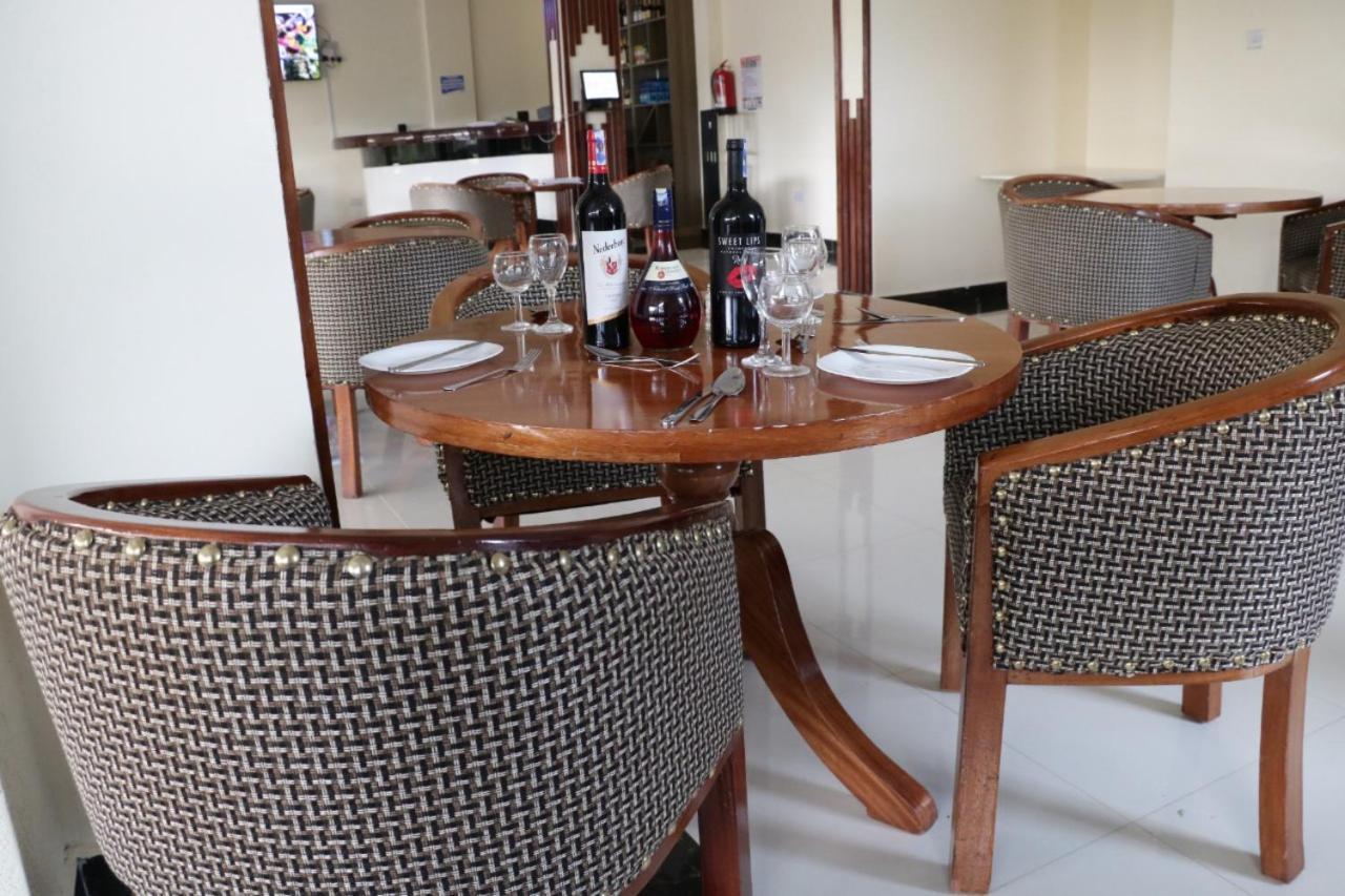 Wote Paraiso Gardens Hotel מראה חיצוני תמונה