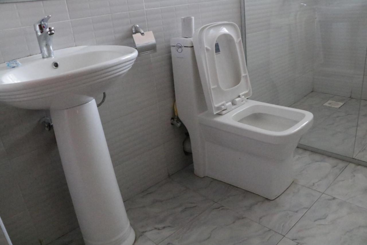 Wote Paraiso Gardens Hotel מראה חיצוני תמונה